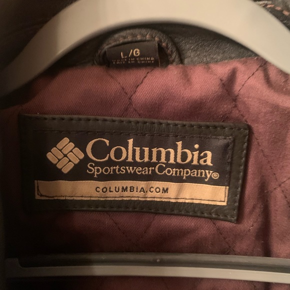 Columbia Men’s NEW NEVER WORN Black bomber jacket. Size Large, full zip front. - Picture 3 of 11